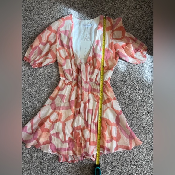 NWT!! All About May Women’s Peach/Pink V Neck Lined Mini Dress  In Size US 4 - Picture 5 of 11